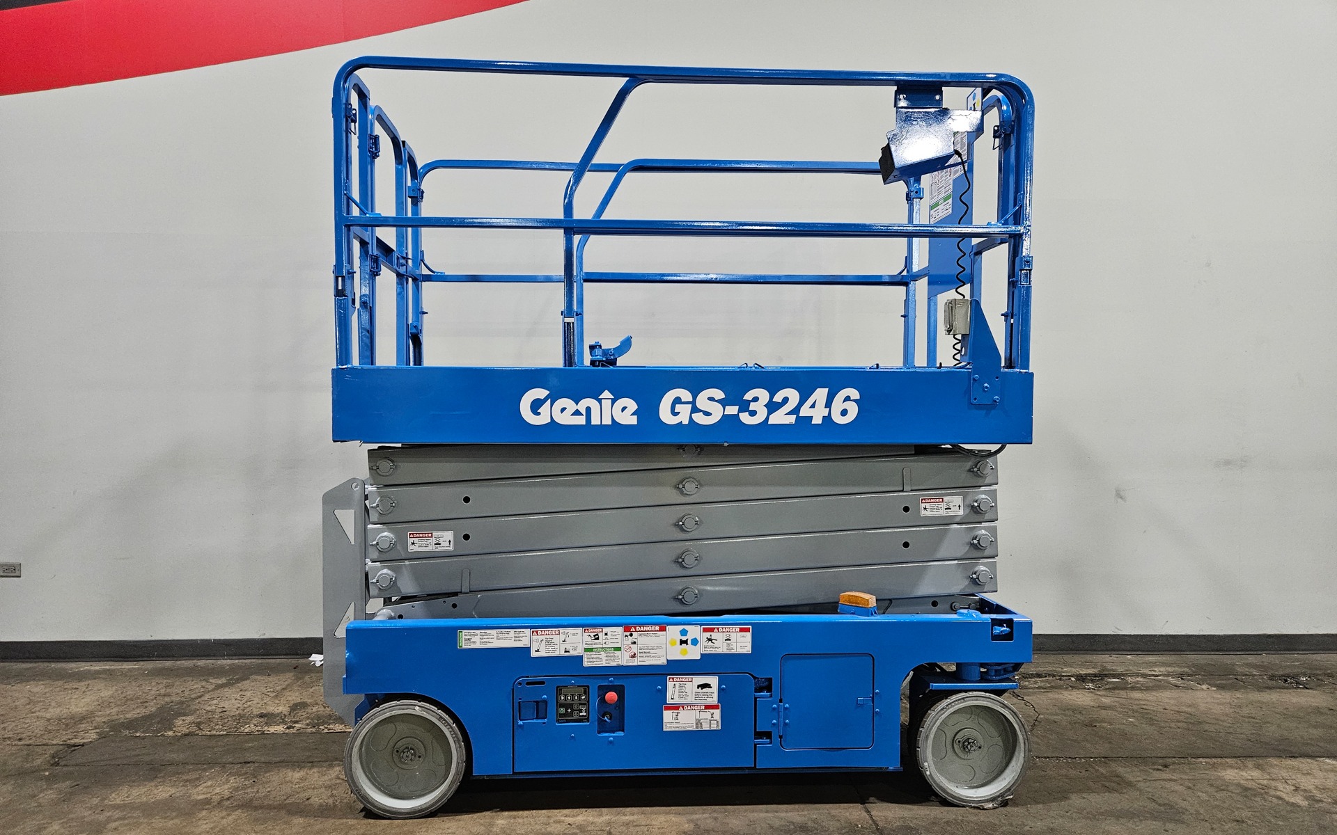 2015 GENIE GS3246