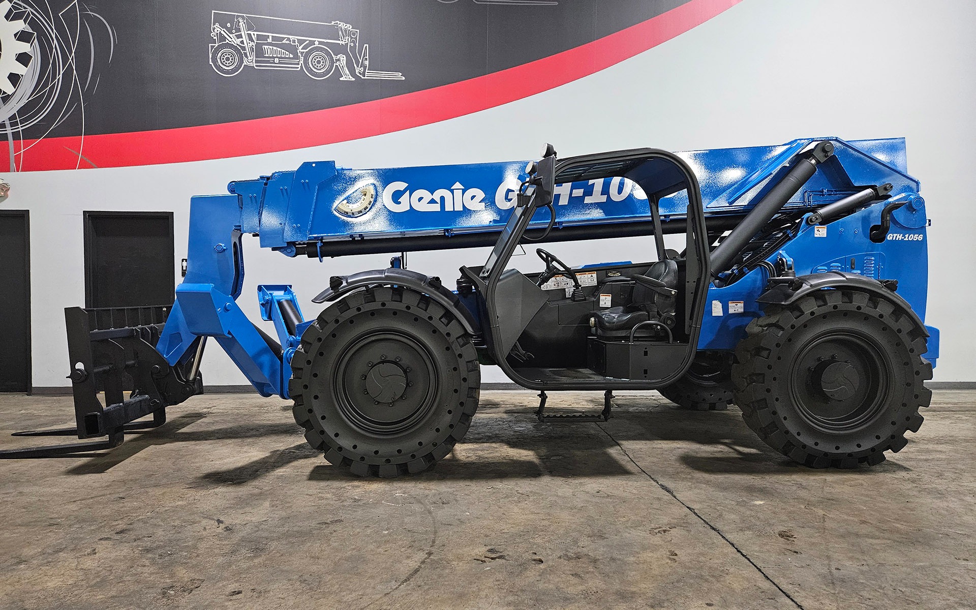 2015 GENIE GTH1056