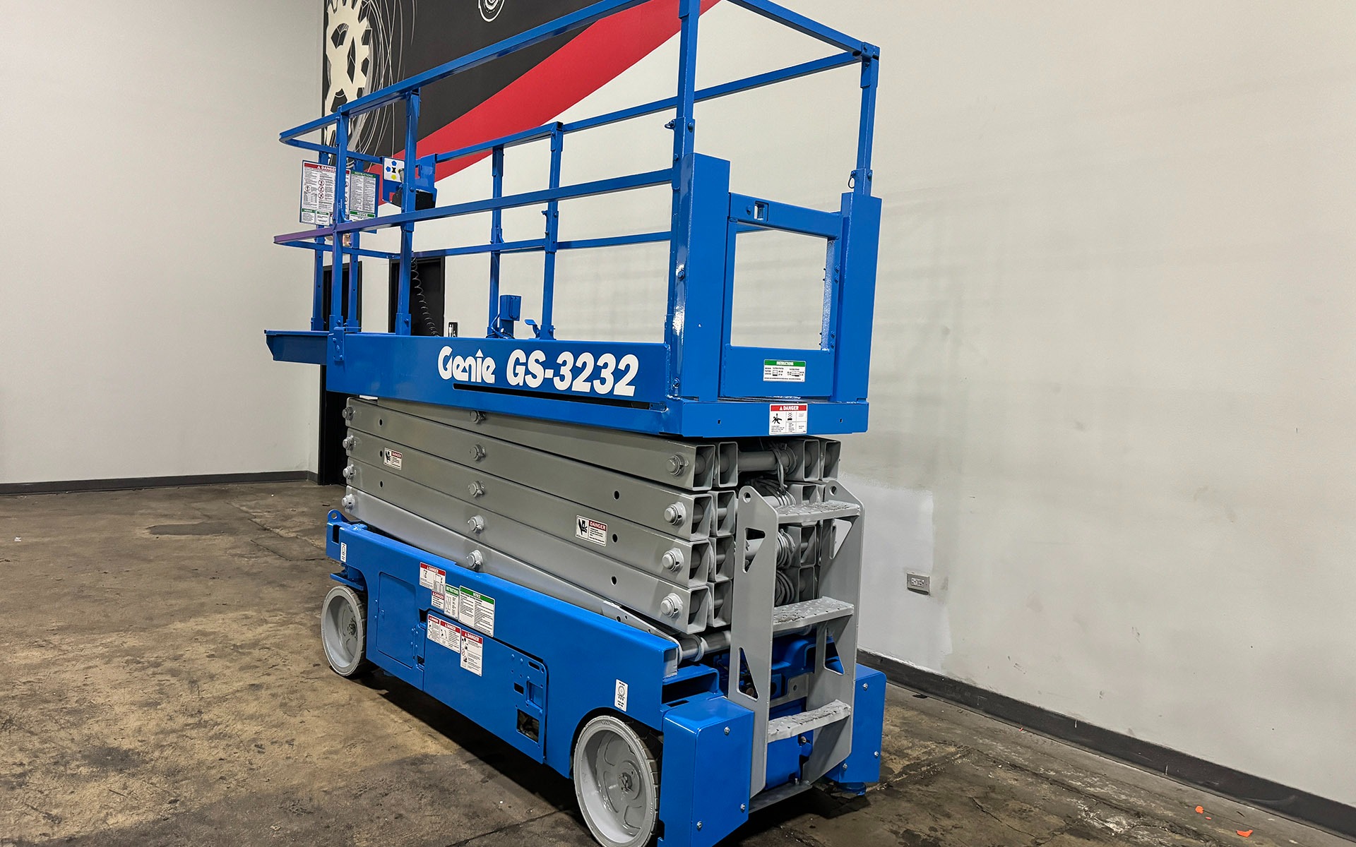 2014 ELECTRIC Genie Scissor Lifts GS3232 - 123Forklift